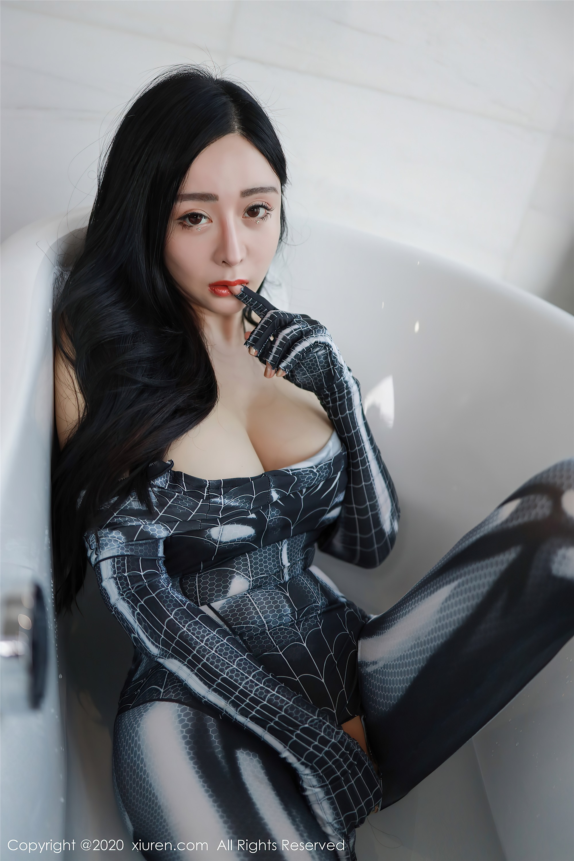 XiuRen秀人网  2020.12.29 No.2951 允爾